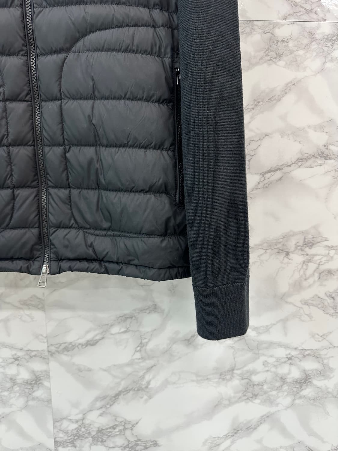 (XL) 몽클레어 김현우 니트패딩 블랙 상품이미지5