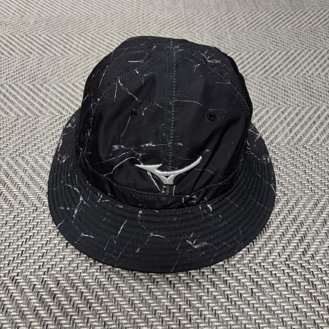 (F)미즈노 스톤블랙 버킷햇 상품이미지1