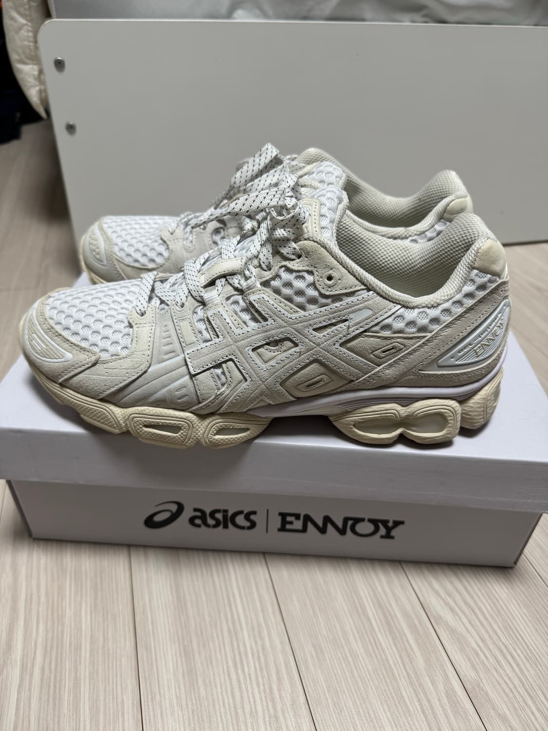 아식스 x 엔노이 젤님버스9 (280) 상품이미지2