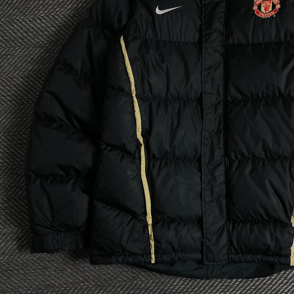나이키 레트로 맨체스터 유나이티드 덕다운 패딩 점퍼y 5060 상품이미지3
