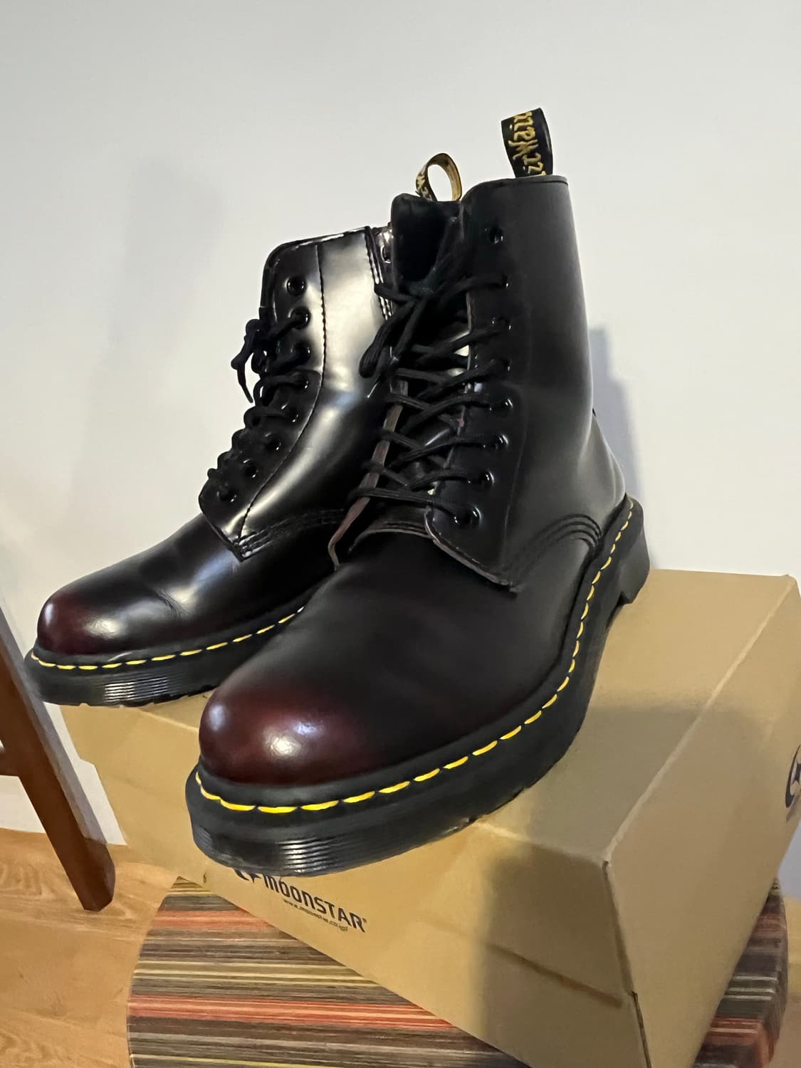 닥터마틴 1460 파스칼 지퍼 체리레드 250 상품이미지3