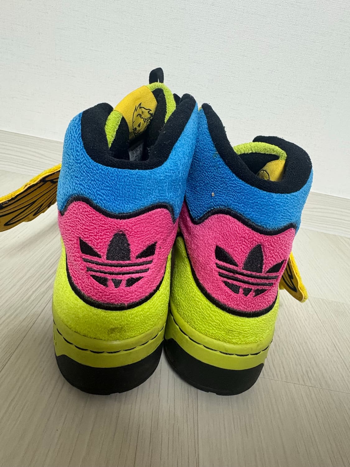 아디다스 제레미스캇 윙스 멀티컬러 상품이미지3