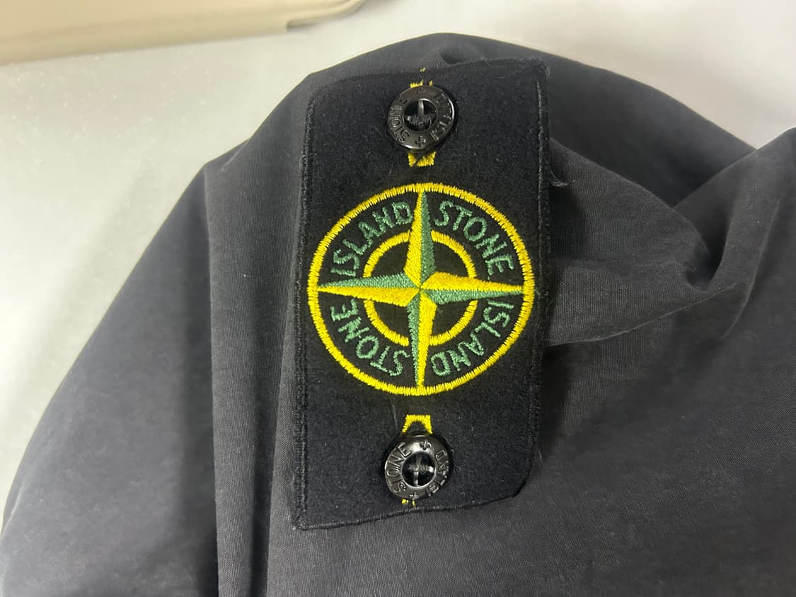 22ss 스톤아일랜드 올드이펙트 오버셔츠 M 블랙 상품이미지4