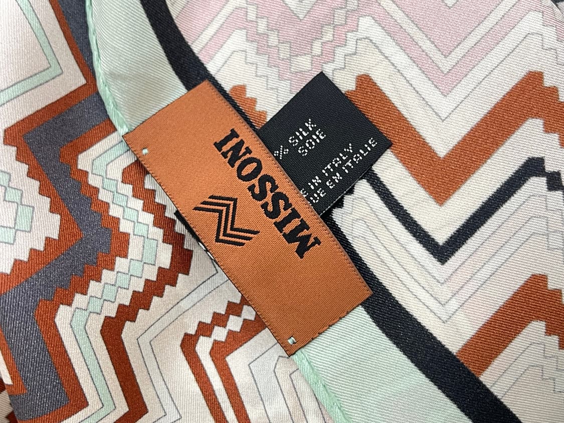 미소니 실크 머플러 상품이미지6