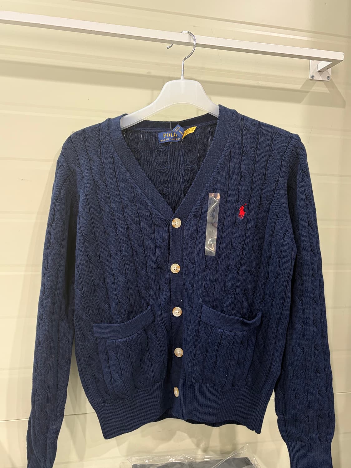 (새상품) 폴로 브이넥 가디건 네이비 S 상품이미지1