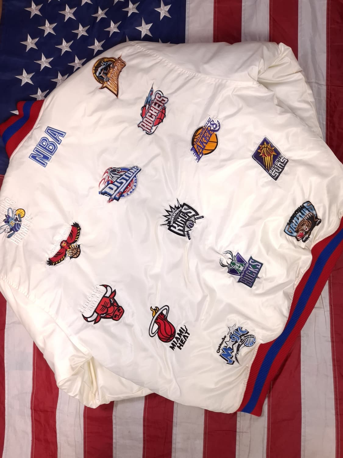 특A 오리지날 UNIQUE X NBA 엠브로이드 바시티자켓 상품이미지8