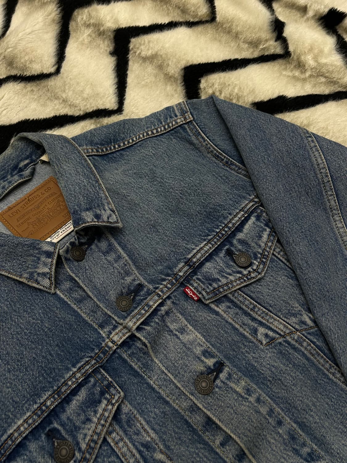 [L]리바이스 타입 3 데님 트러커 자켓 상품이미지1