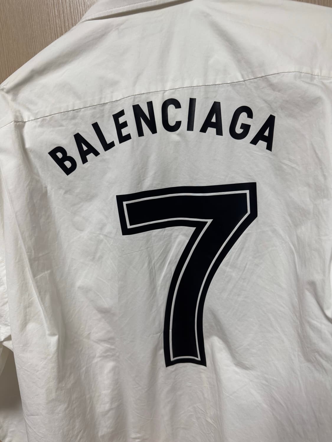 발렌시아가 싸커 셔츠 상품이미지4