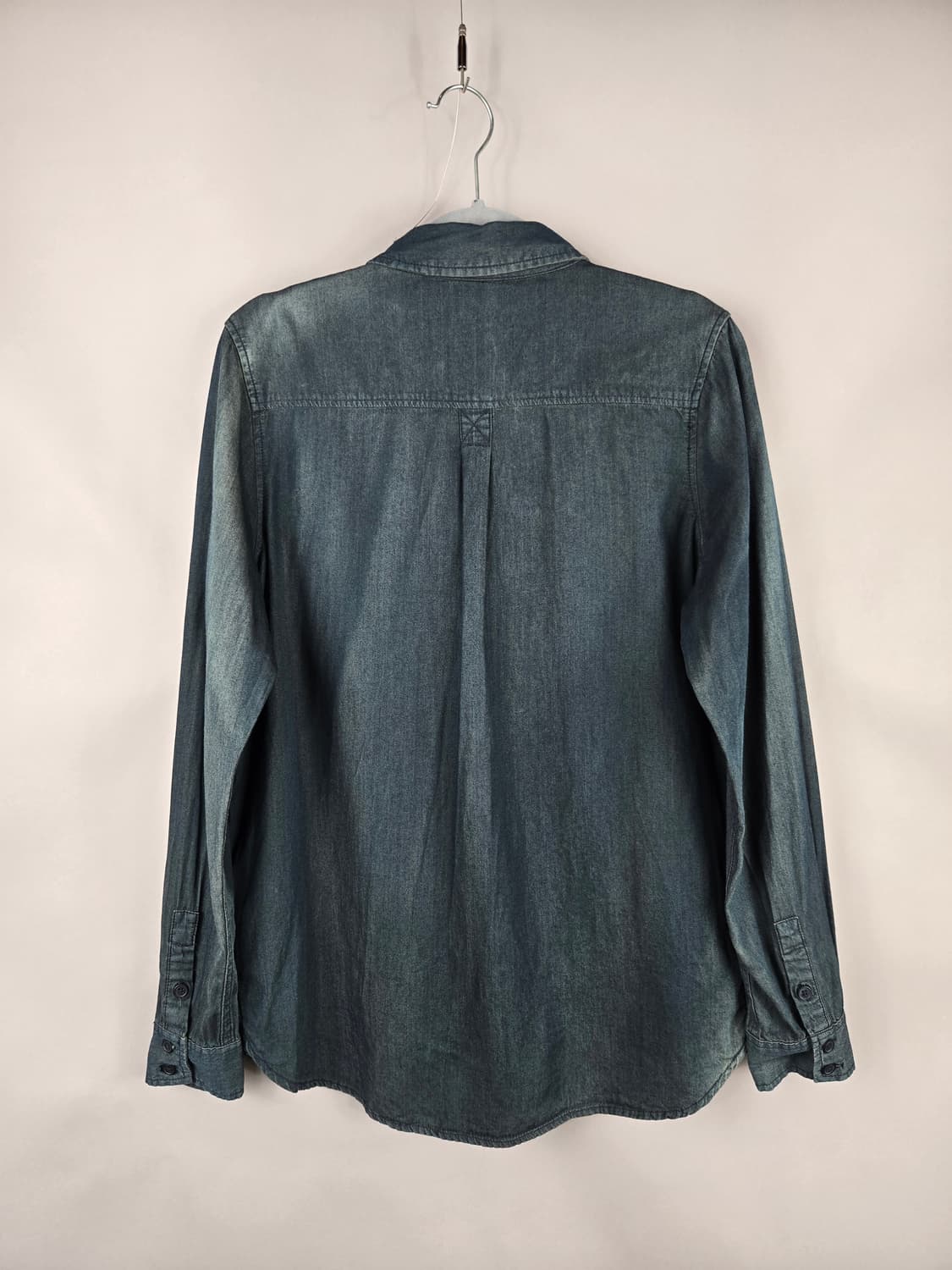 [무료배송]리바이스 S 여성 워싱 얇은 데님 청 긴팔 셔츠 상품이미지6