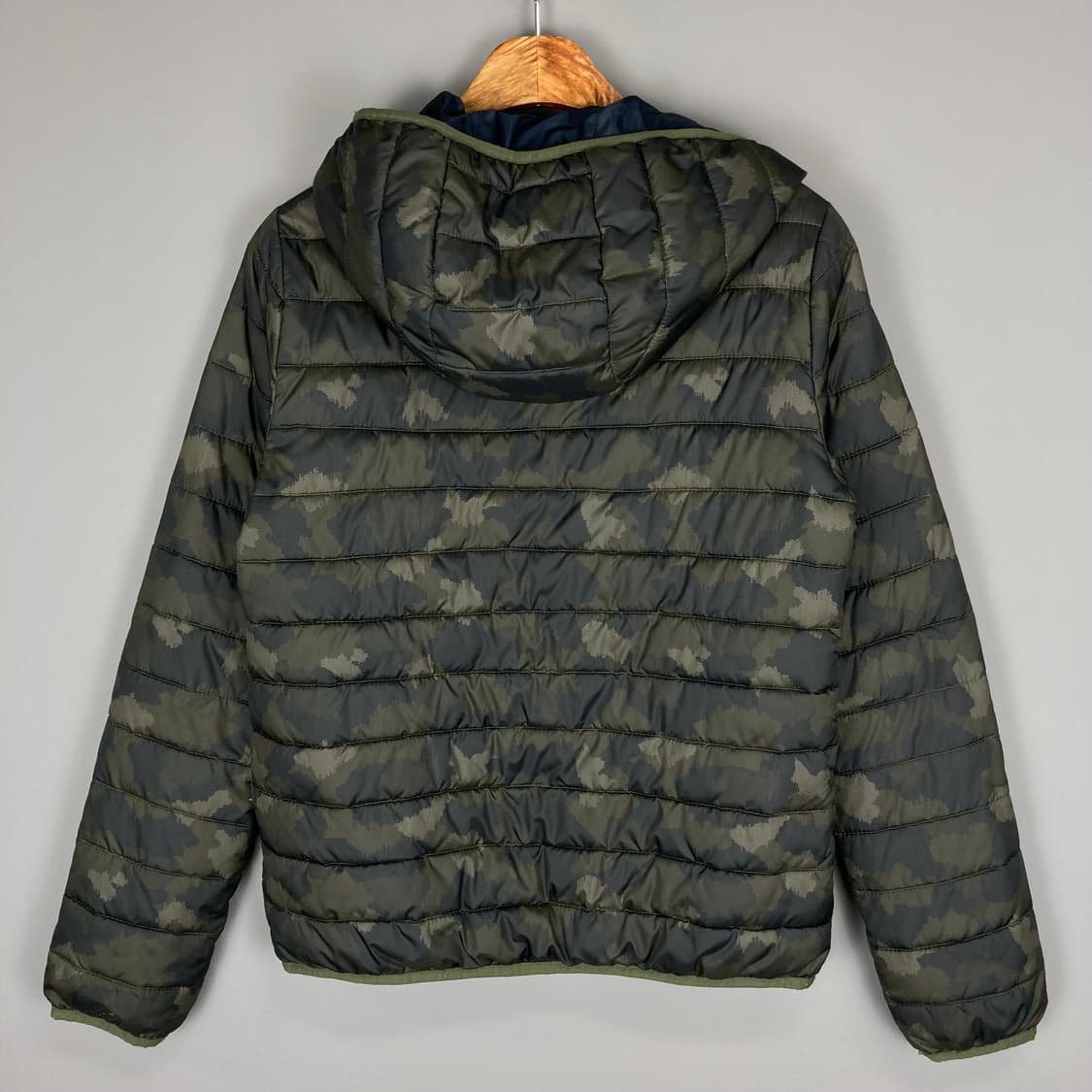 아베크롬비 카모 경량패딩 상품이미지4