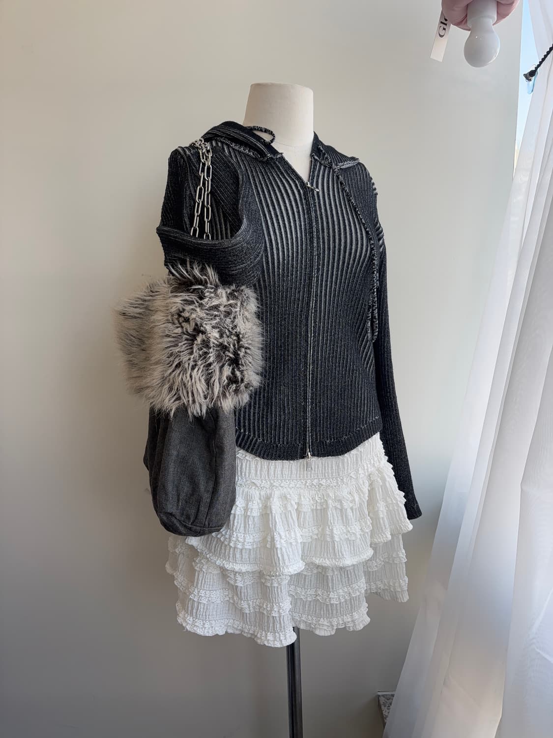 갸루 퍼 포인트 데님 체인 백 상품이미지7