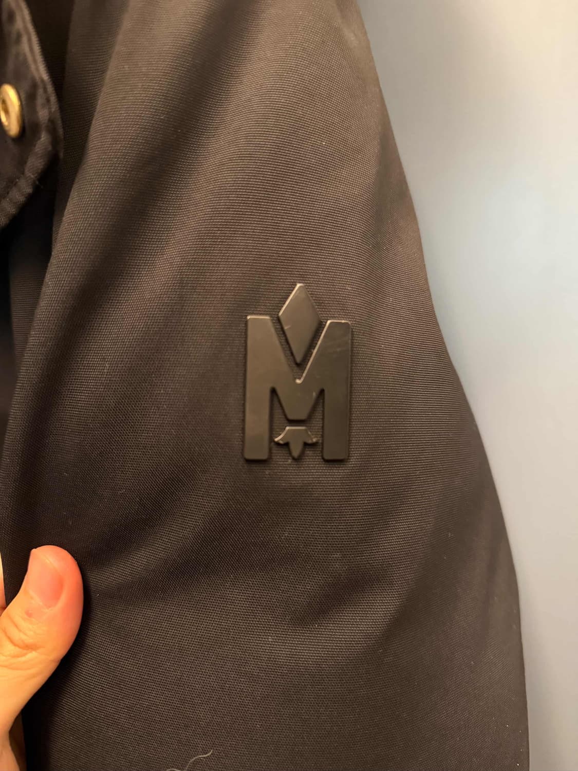 맥케이지 딕슨 블랙 금장 패딩 40 상품이미지2