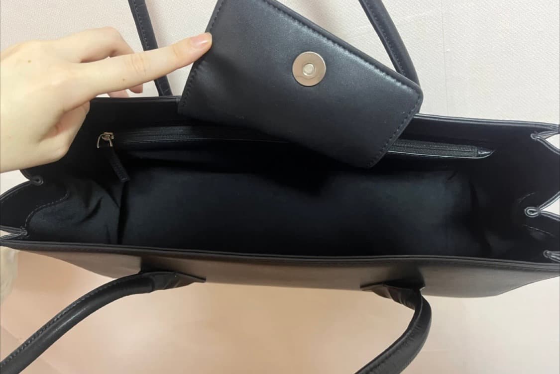폴뉴아 보스턴백 블랙 상품이미지4