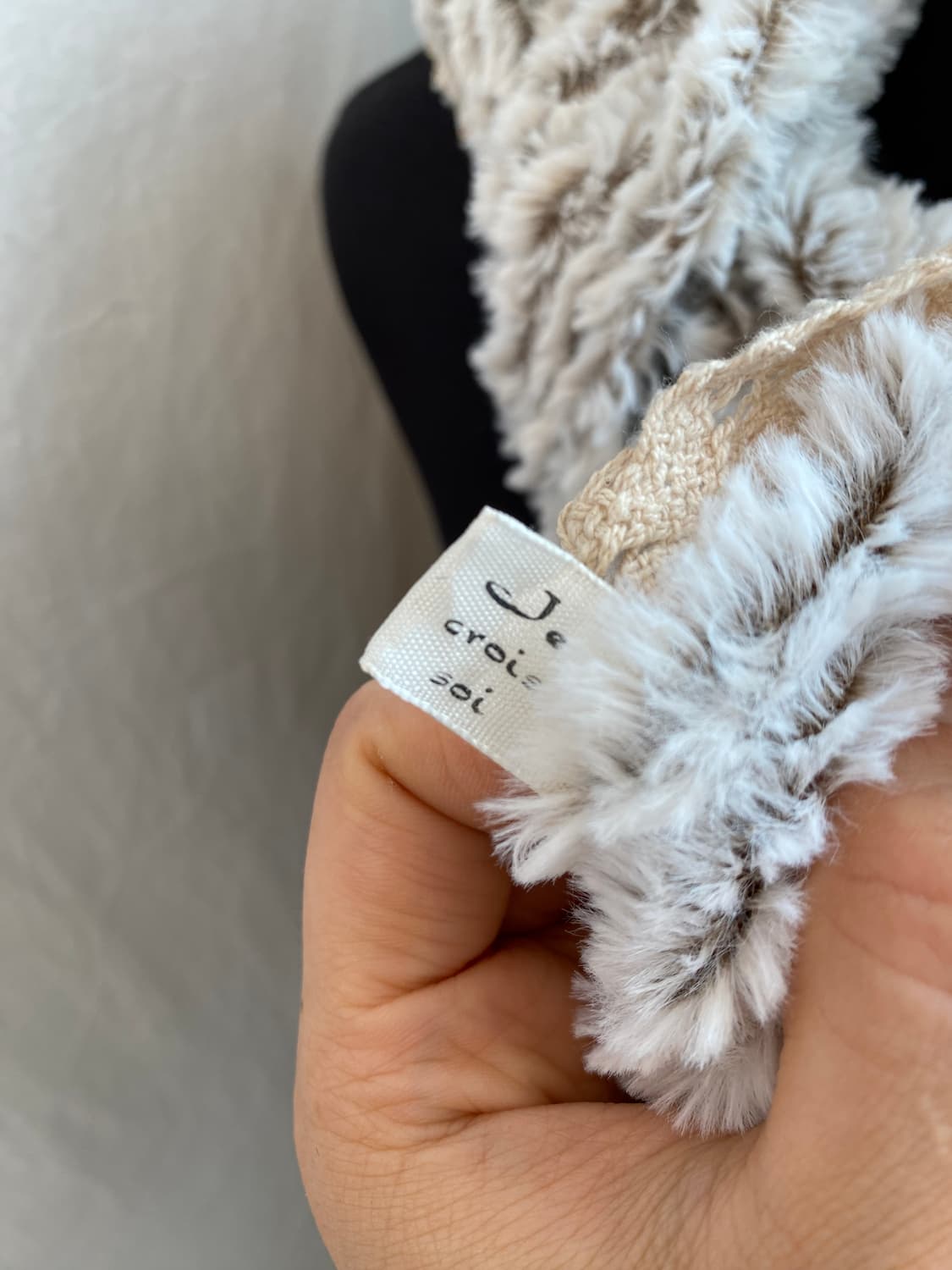 JE CROIS SOI 페이크퍼 머플러 상품이미지5