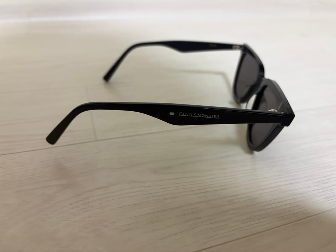 젠틀몬스터 테테 상품이미지3