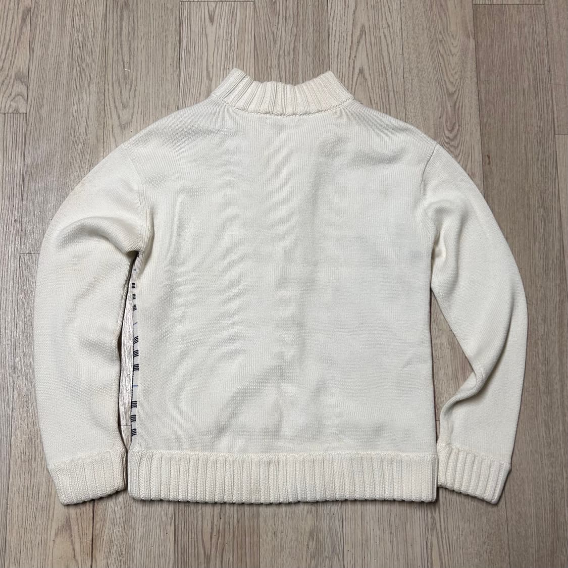 버버리 블랙라벨 정품 가디건 2사이즈 m 상품이미지2