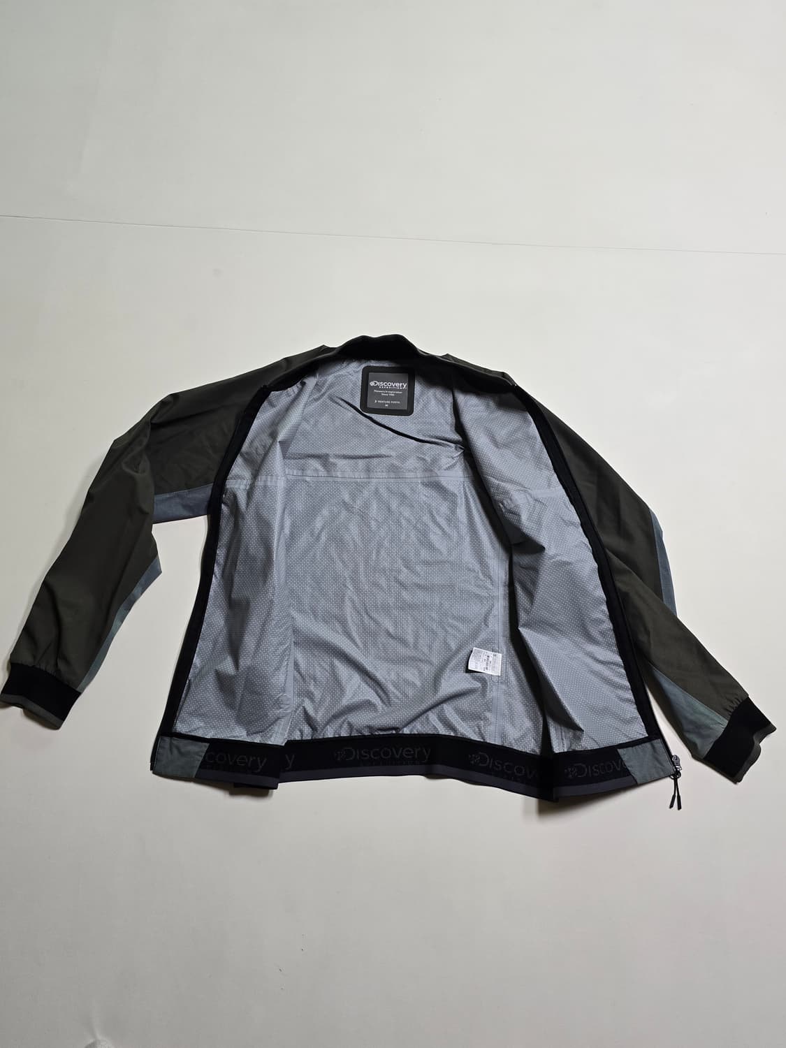 디스커버리 익스페디션 바람막이 95 상품이미지2