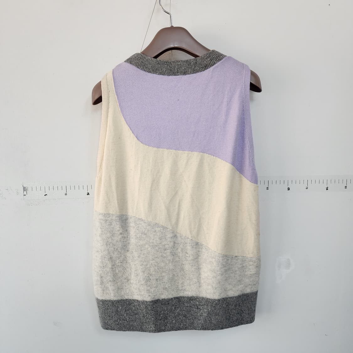 코스 배색 니트 조끼 상품이미지2