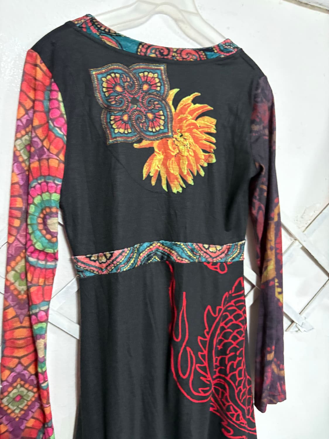 Desigual 오리엔탈 미디 v-neck ops 상품이미지3