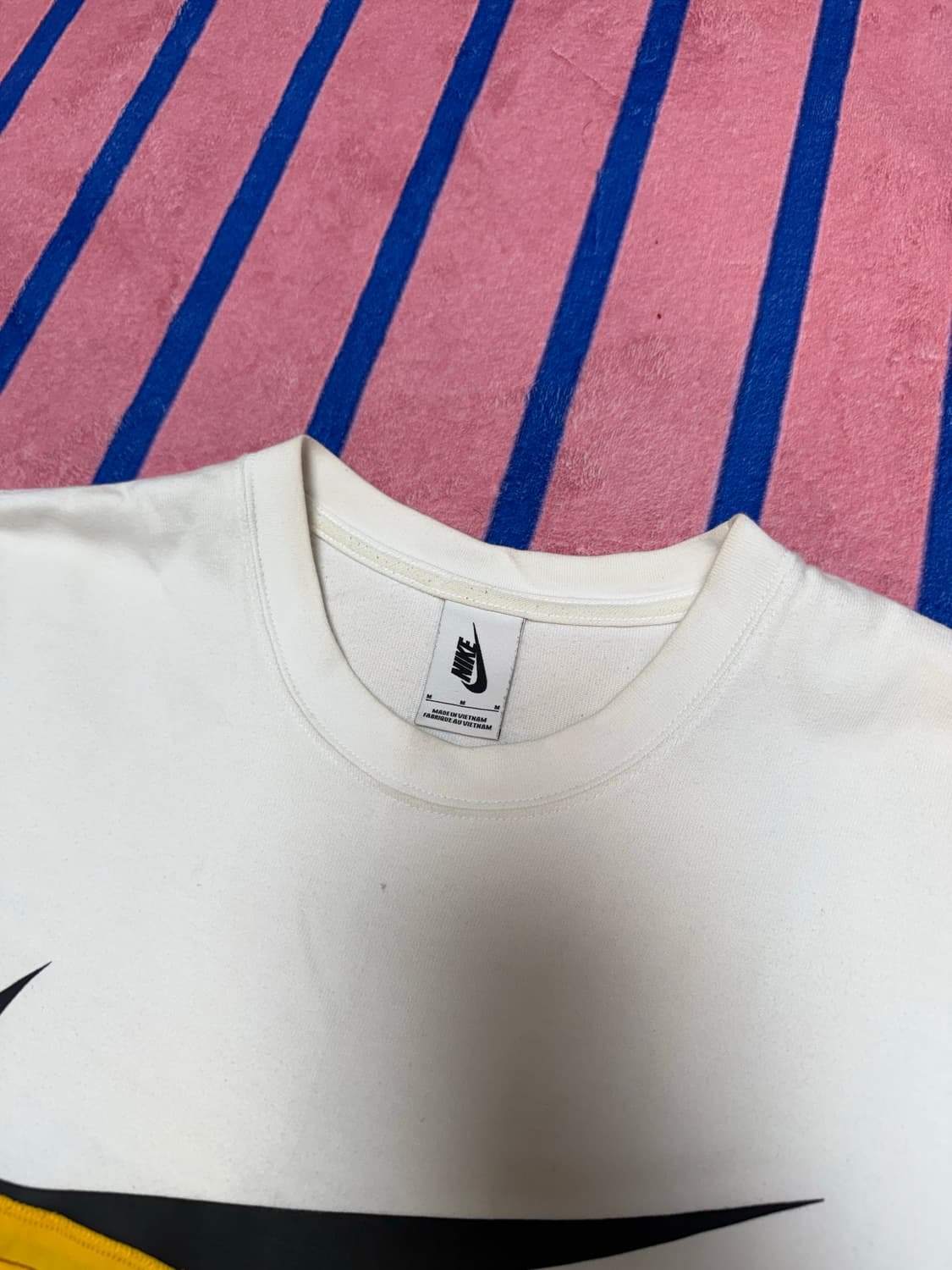 나이키 포켓 반팔 티셔츠 M size 상품이미지3