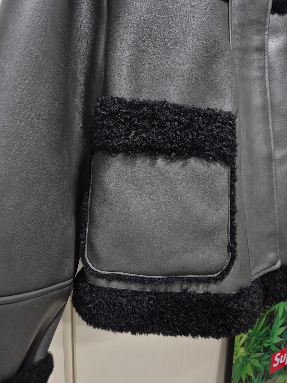 GENERAL IDEA.제너럴아이디어 차콜무스탕 상품이미지4