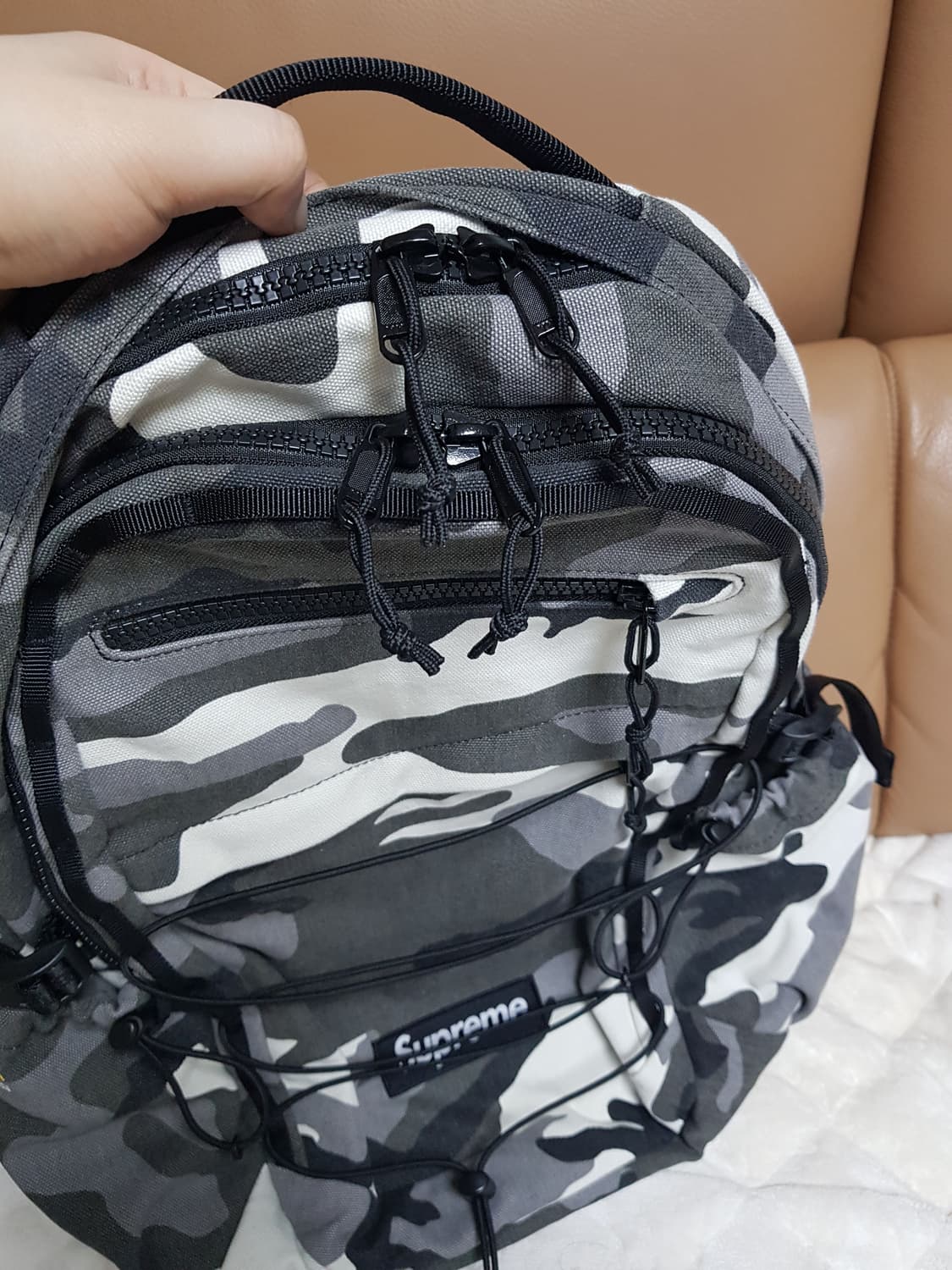 슈프림 백팩 스노우 카모 25SS 상품이미지8