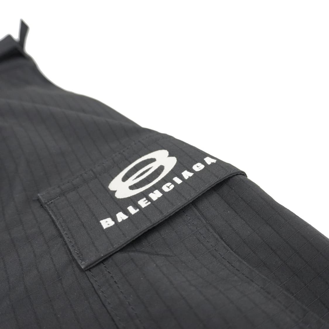 발렌시아가 유니티 스포츠 아이콘 카고 팬츠 블랙 상품이미지2