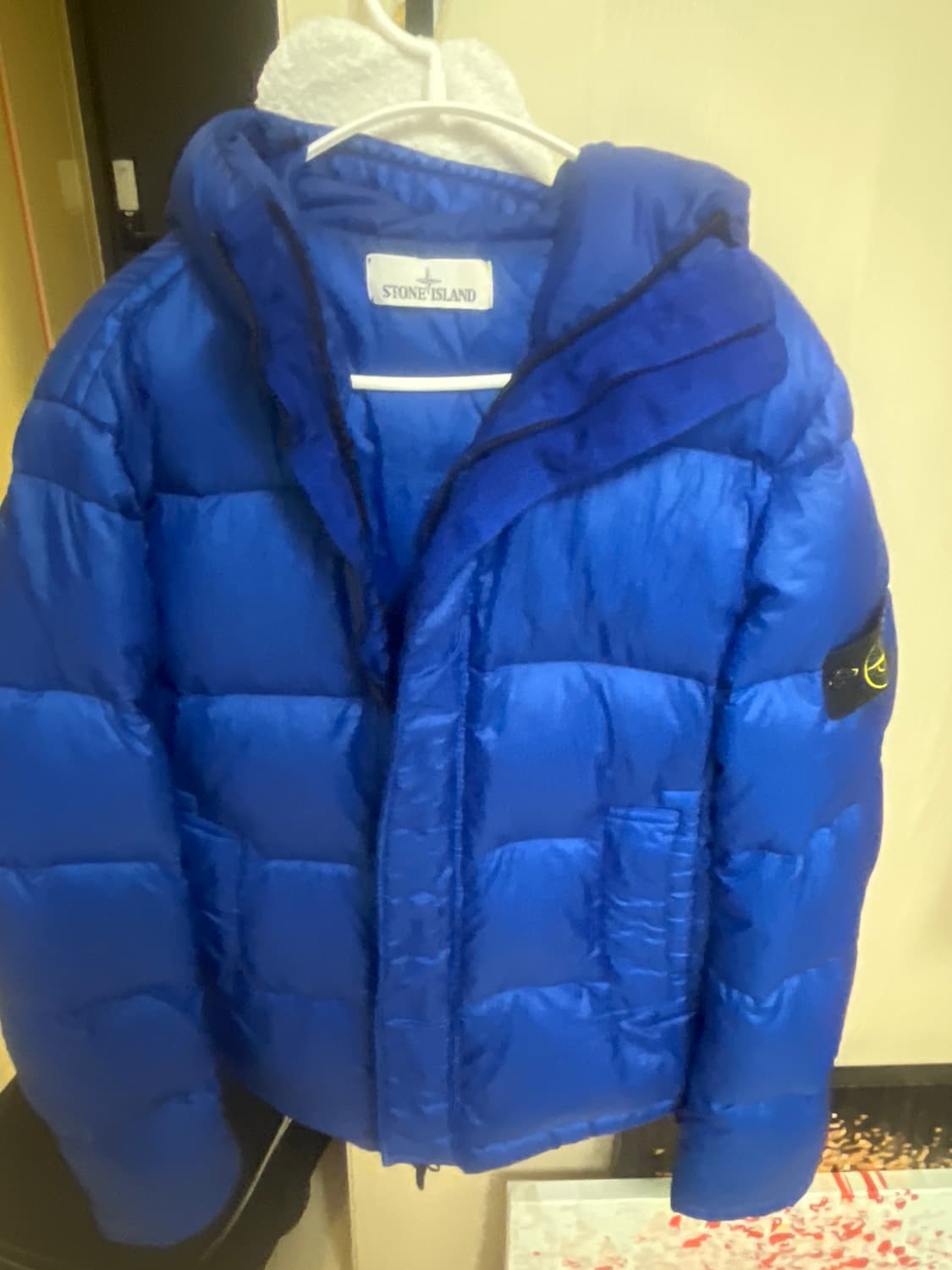 스톤 아일랜드 가먼트 다이드 26 gr x sqm_n  (L사이즈) 상품이미지1