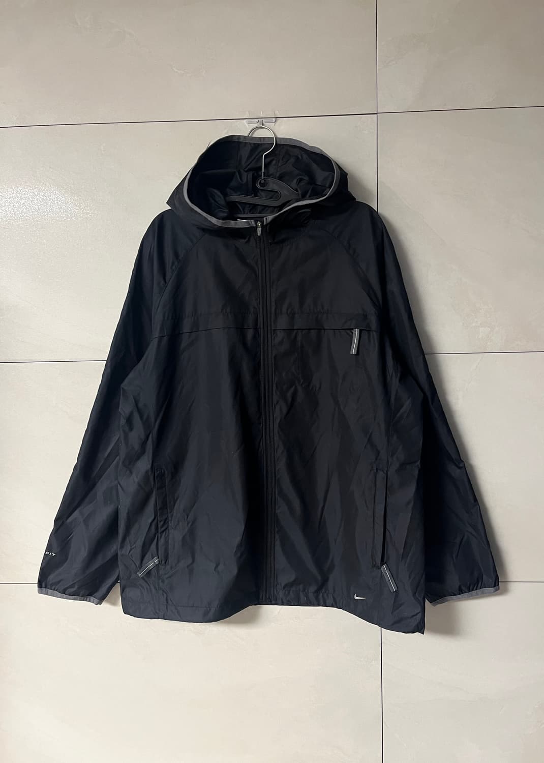 나이키 스우시 클라이마 핏 바람막이 블랙 [XL/95] 상품이미지3