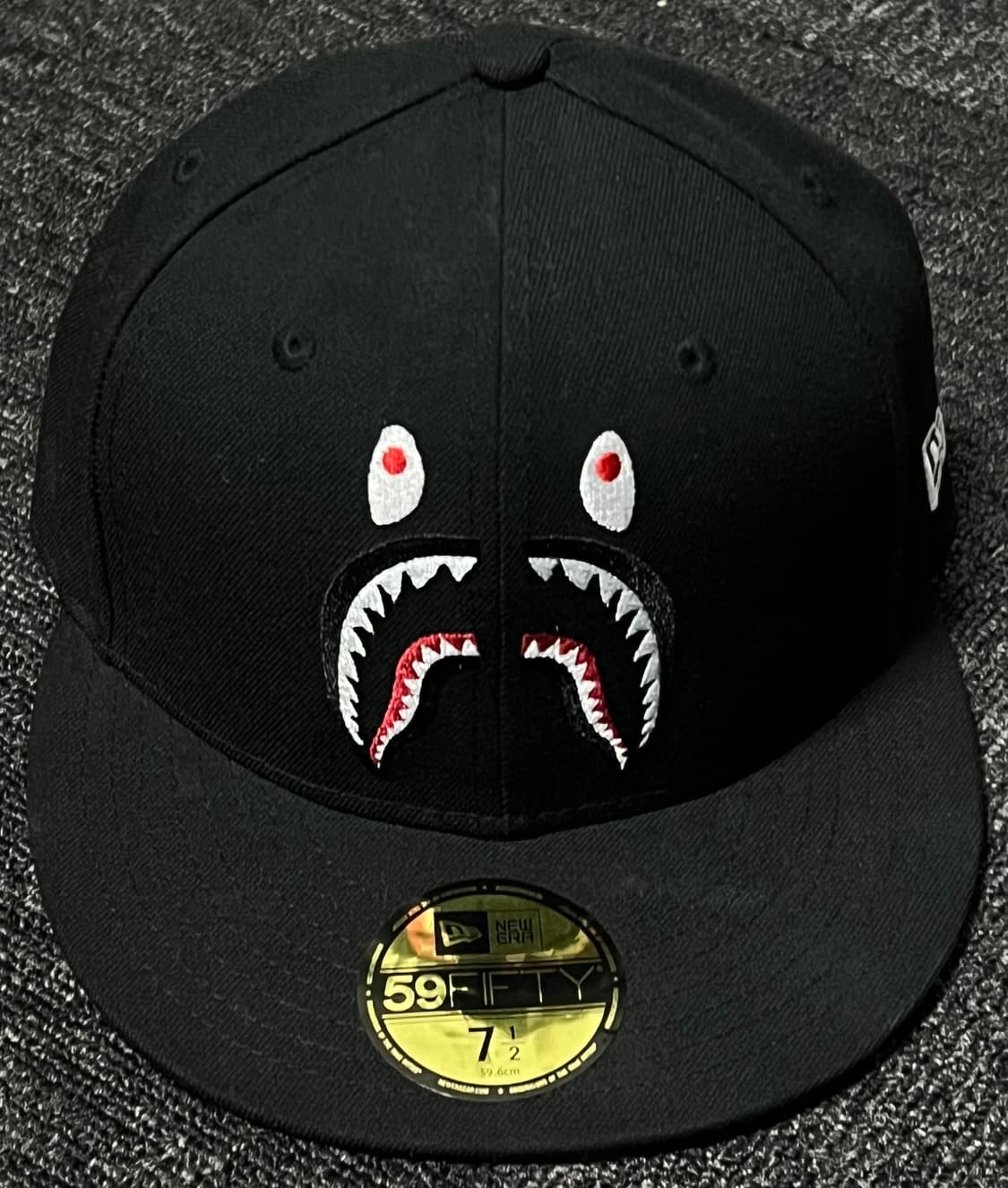 베이프 뉴에라 한정판 사이즈캡 상품이미지1