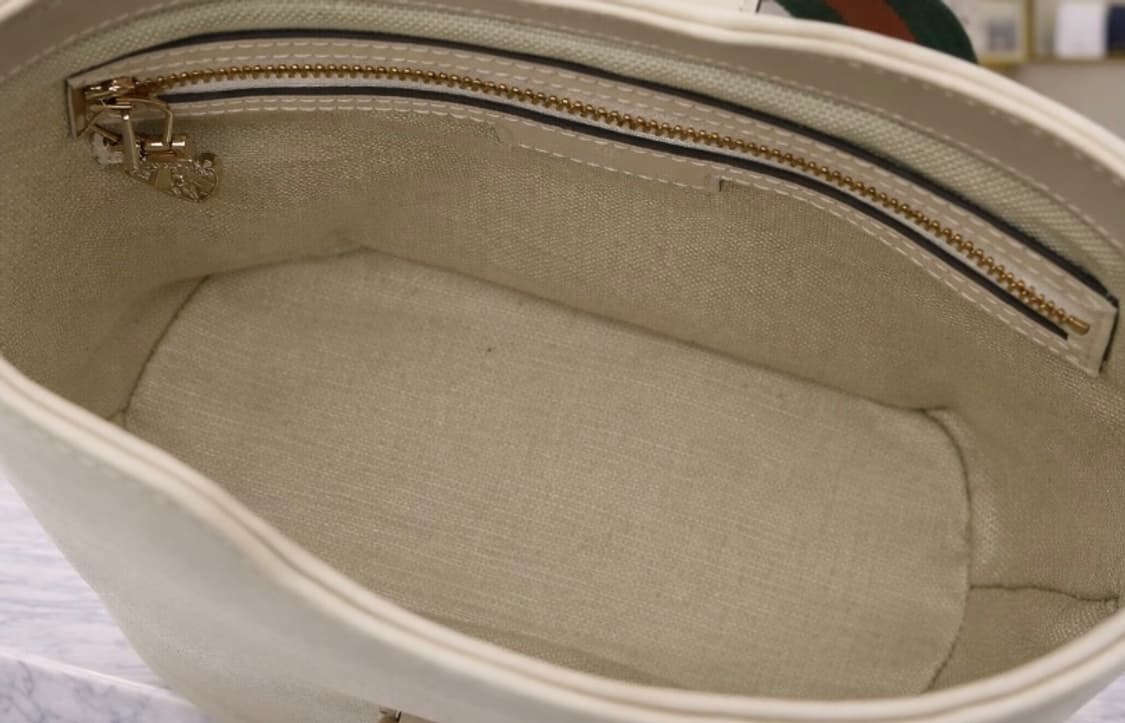 [A급] 구찌 미니 버킷 숄더백 판매합니다!!! 상품이미지3