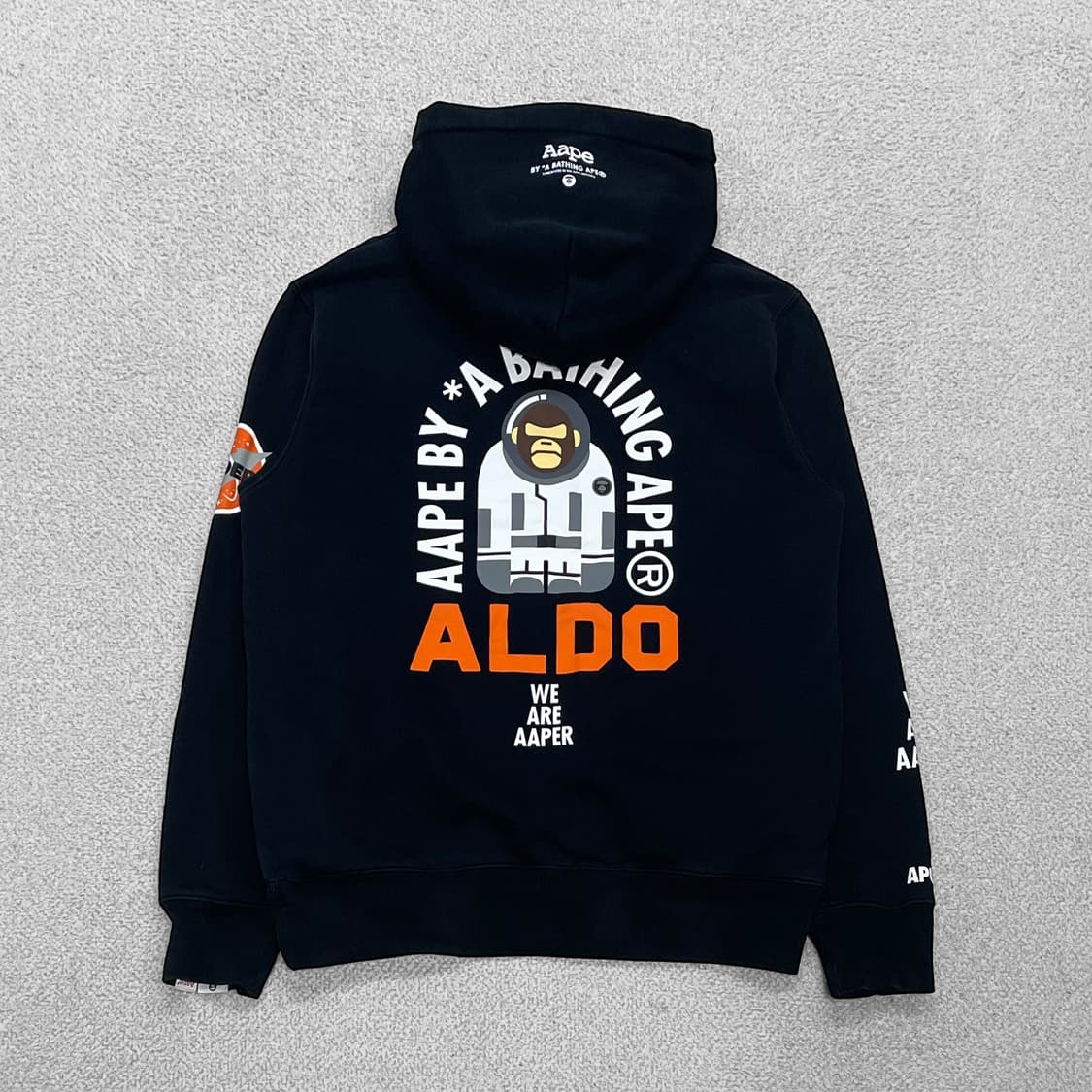 에이프 Aape 스페이스맨 사루 후드티 블랙 상품이미지1