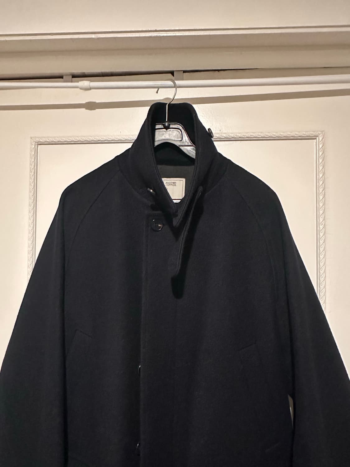 어나더오피스 보이저 볼드 발마칸 코트 2사이즈 다크네이비 상품이미지6