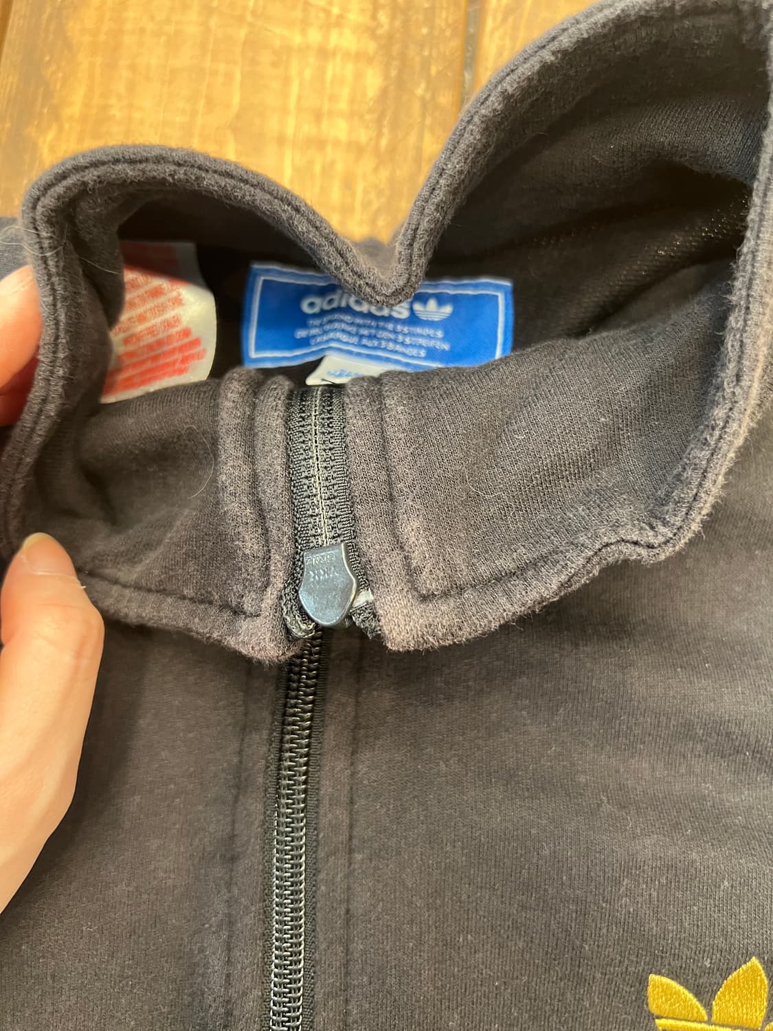 아디다스 블랙 골드 져지 상품이미지9