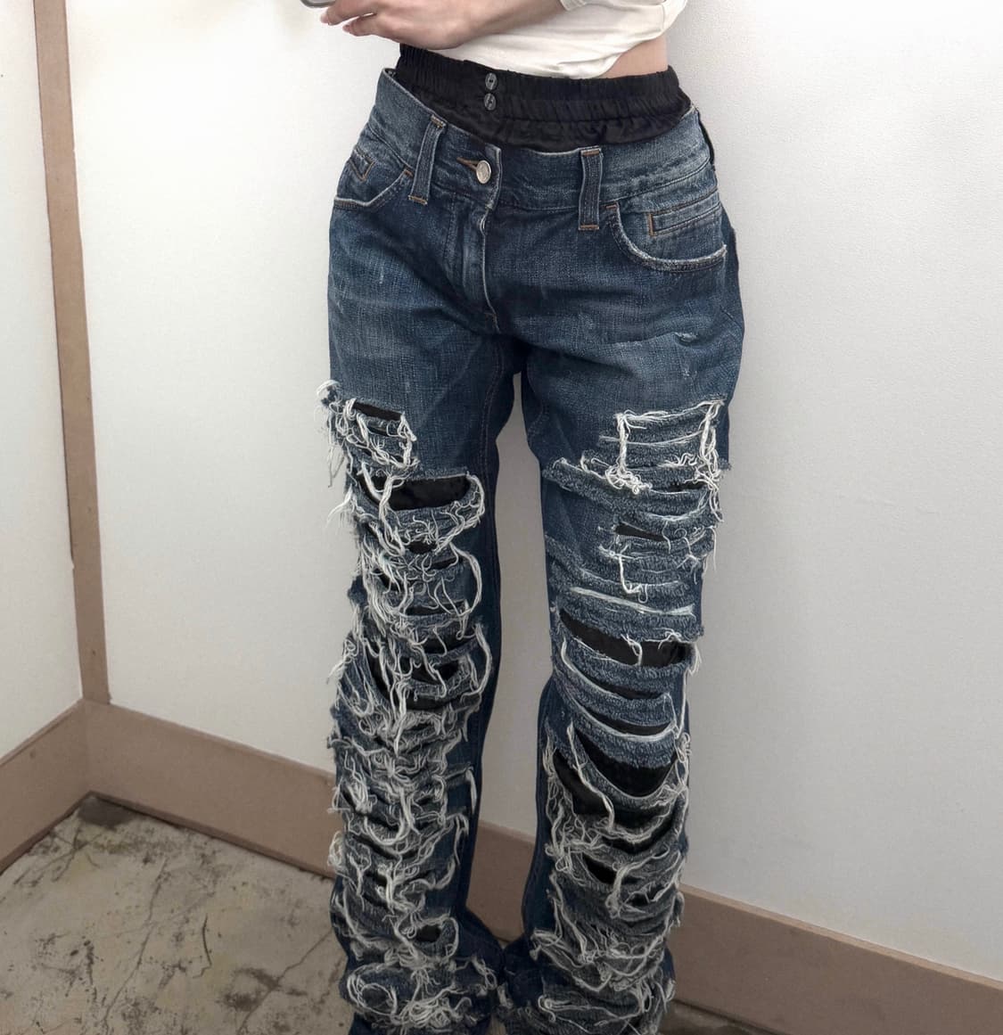 돌체앤가바나 언더웨어 레이어드 새깅 디스트로이드 데님 팬츠 상품이미지8