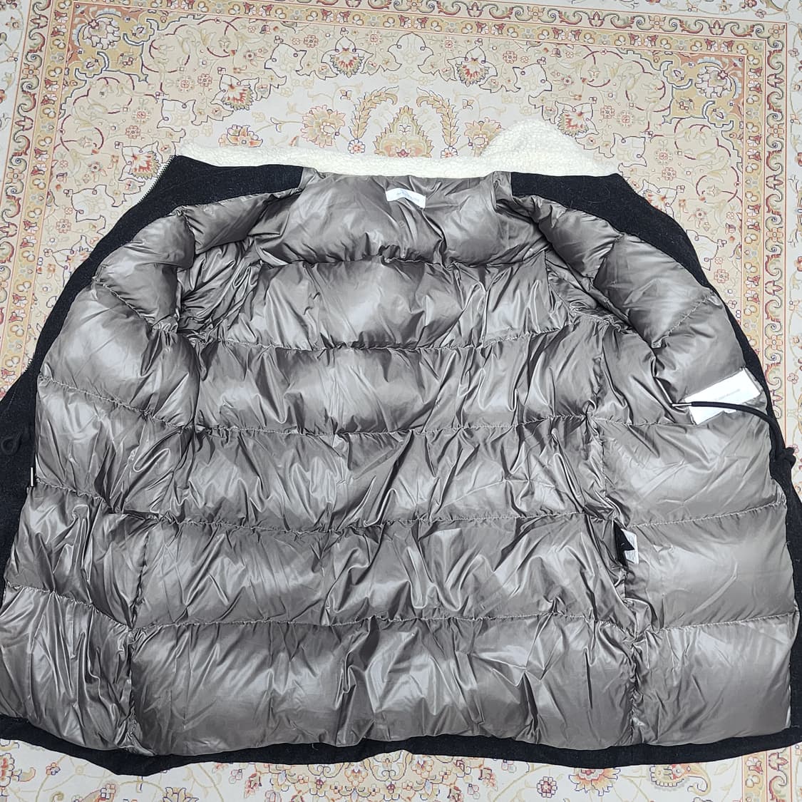 더티셔츠뮤지엄 더티뮤 덕다운 울 코트 패딩
L 상품이미지3