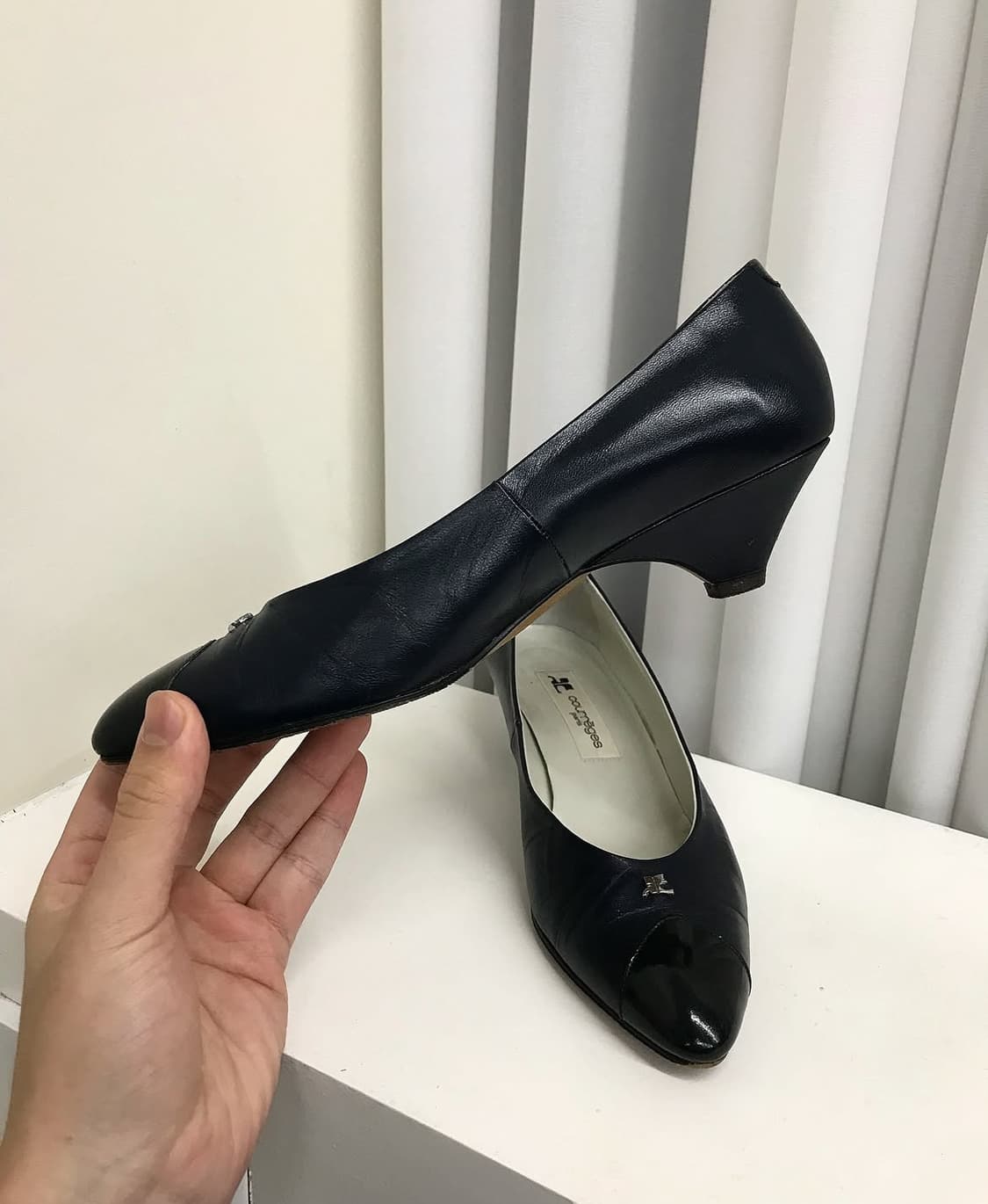 꾸레쥬 은장 구두 상품이미지2