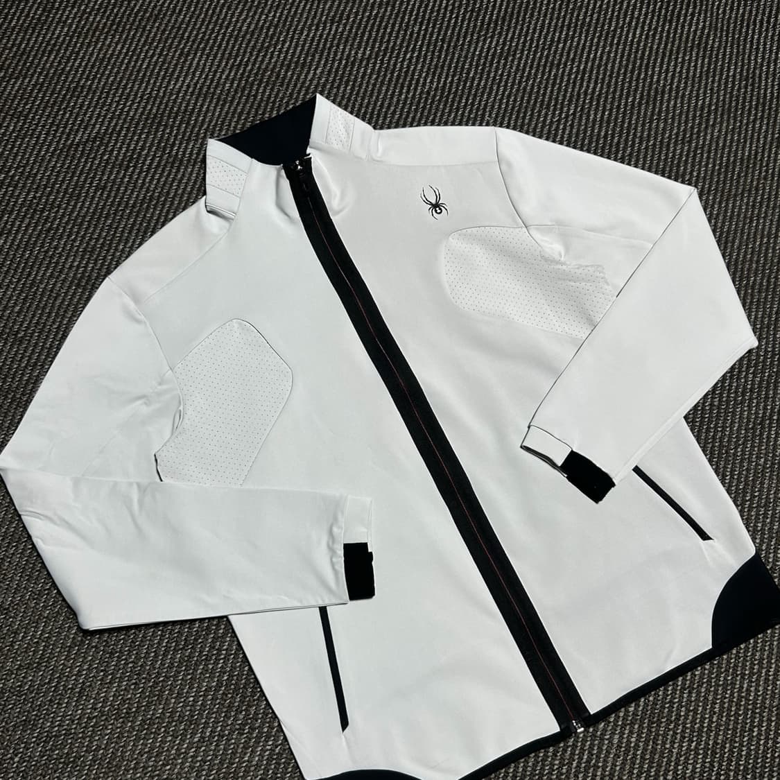 [L] Spyder 스파이더 라이트그레이 기능성 집업 져지 상품이미지2