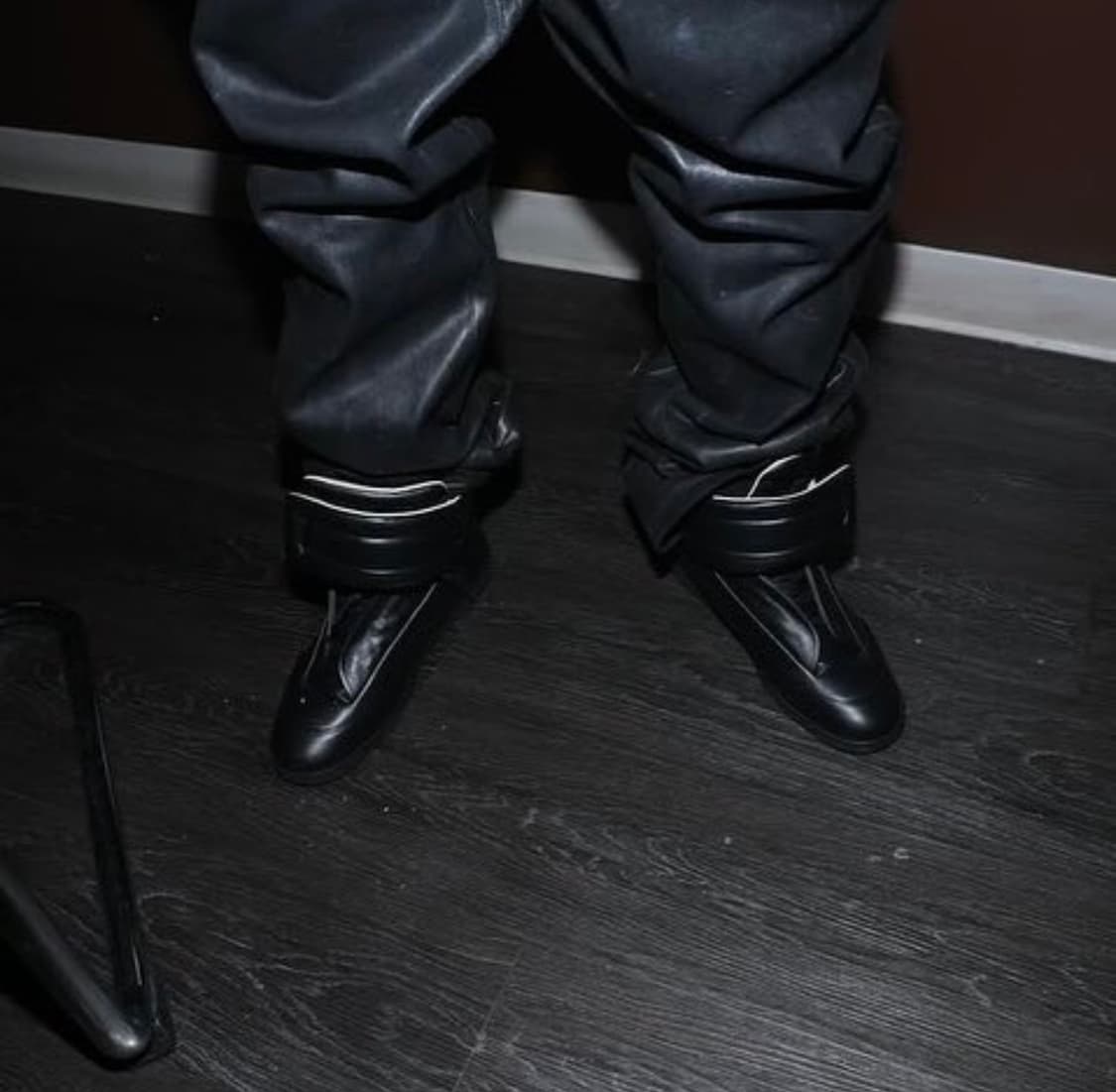 마르지엘라 퓨처 44 블랙 상품이미지1