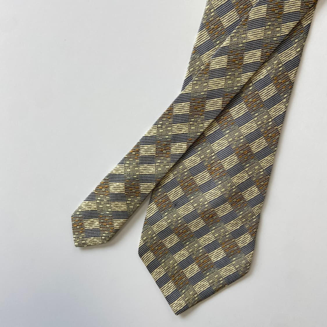 이세이미야케 정품 명품넥타이 (isseymiyake) 상품이미지3