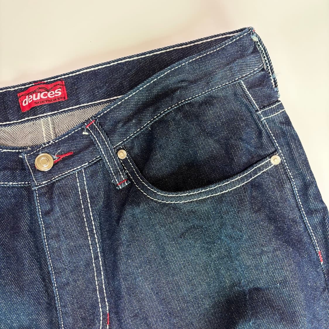 듀시스(Deuces) 화이트 스티치 생지 데님 팬츠 상품이미지3