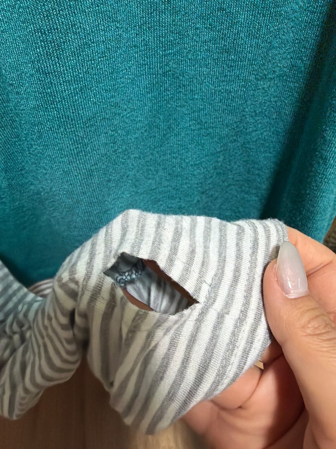 핸드워머 소매 셔링 모리걸 티셔츠 상품이미지4