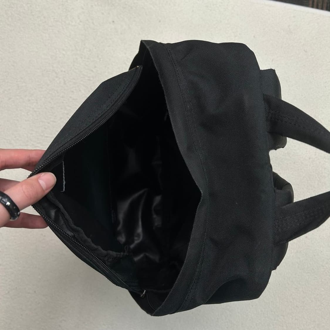 칼하트 트레이드 시리즈 백팩 블랙 상품이미지6