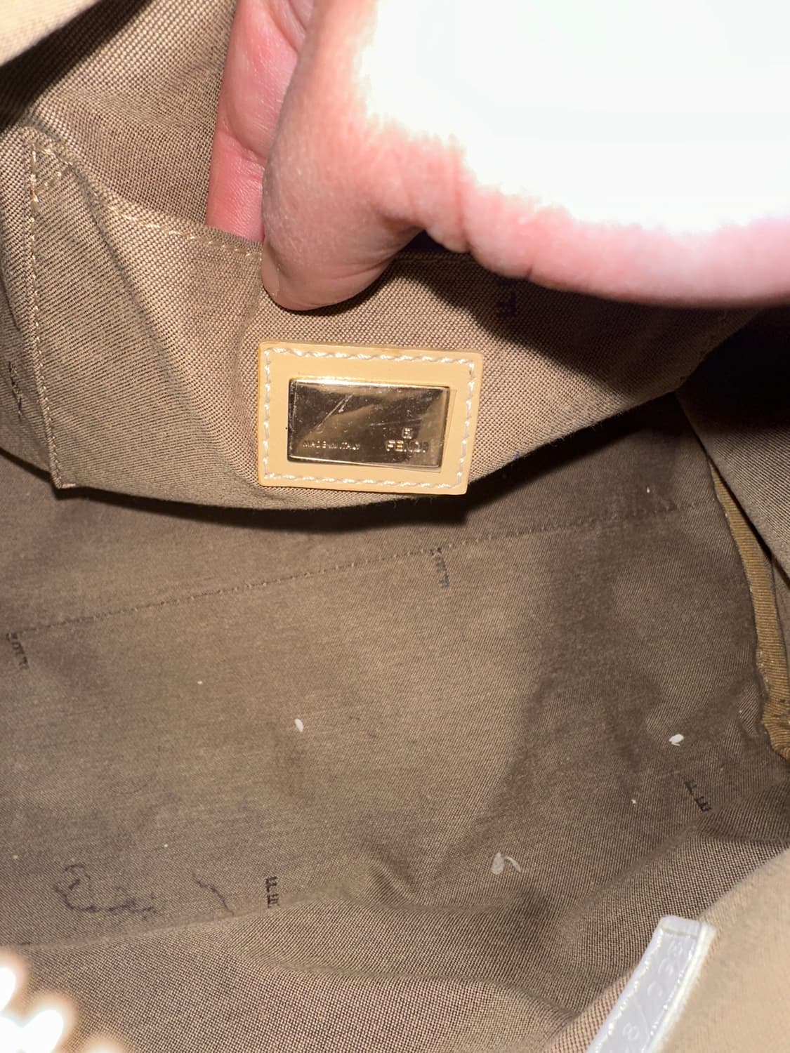 펜디 멀티컬러 FF로고 토드백  상품이미지8