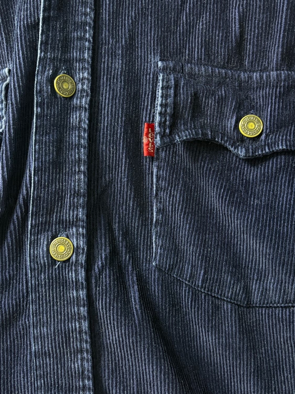 리바이스 코듀로이 네이비 셔츠 상품이미지2
