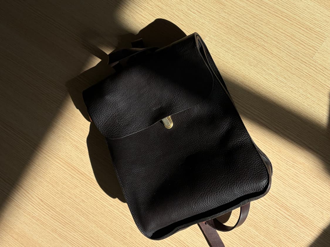 블루 드 쇼프 가죽 백팩 다크브라운 상품이미지1