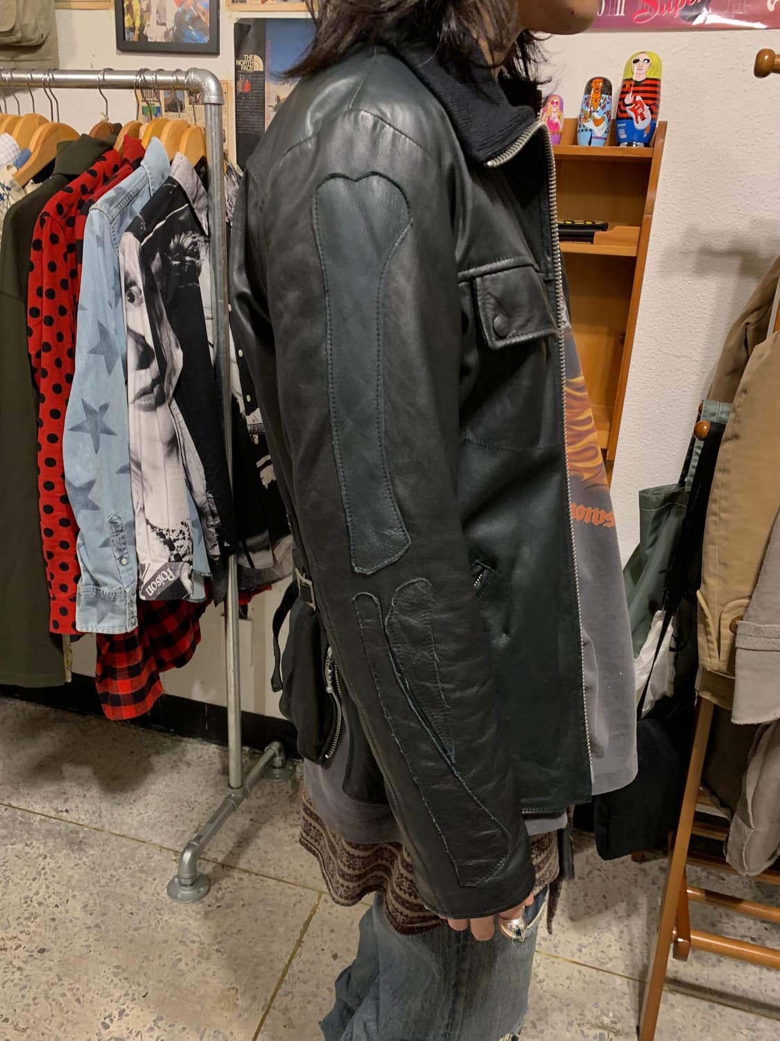 네이버후드 카우 레더 본 패치 자켓 상품이미지5