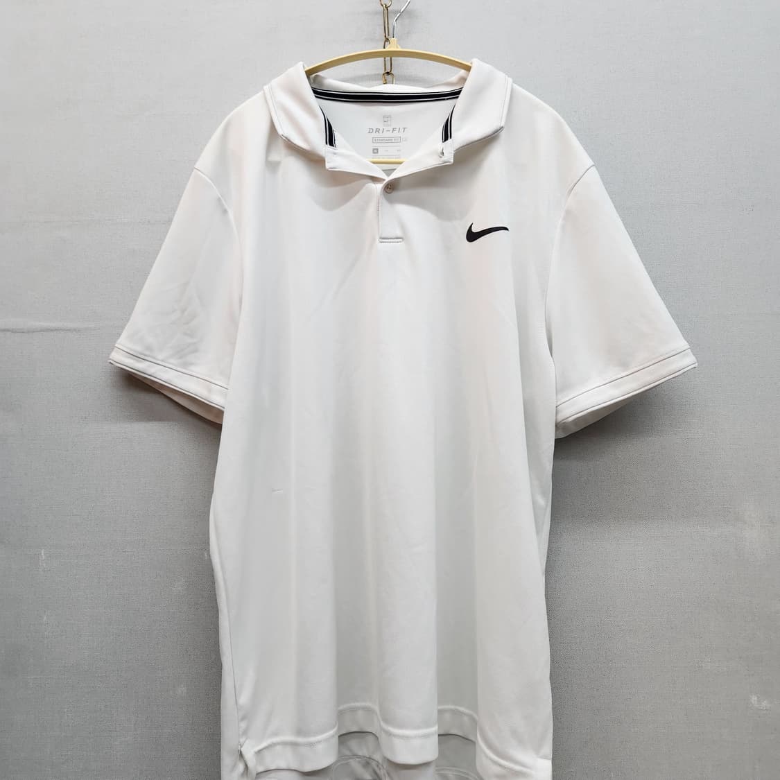 나이키 드라이핏 로고자수 기능성 반팔카라 XL(L) 상품이미지1