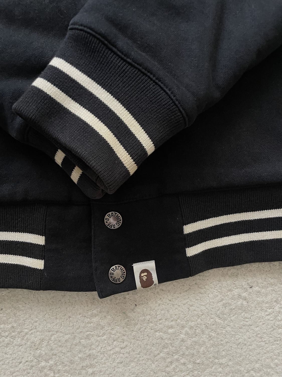 베이프 바시티 자켓 블랙 상품이미지4