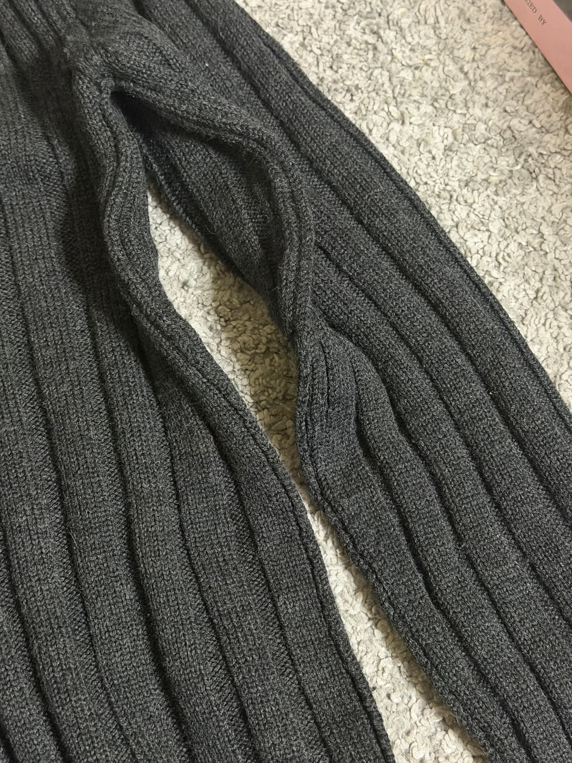 돌체앤가바나 버진울 브이넥 니트 상품이미지7